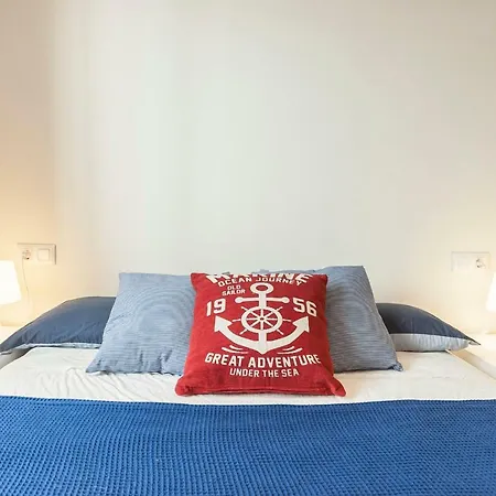 Lets Holidays Apartment In The Old Town Tossa 2 Appartement Tossa de Mar