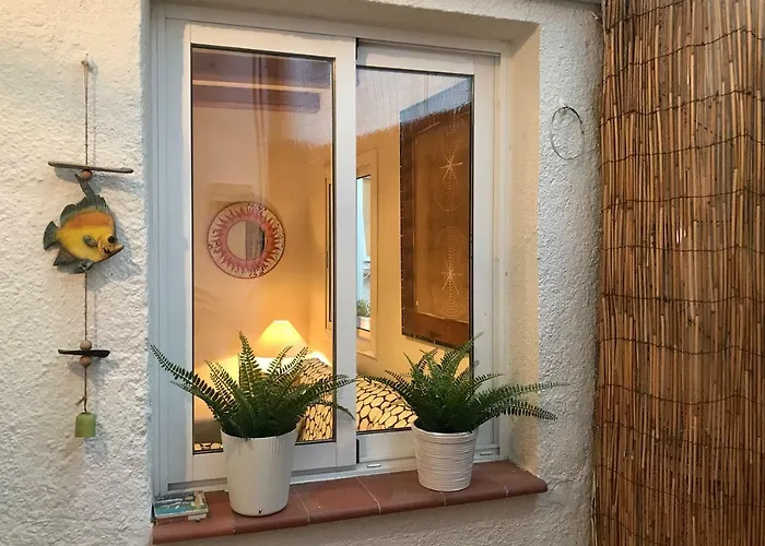 Appartement Lets Holidays Apartment In The Old Town Tossa 2