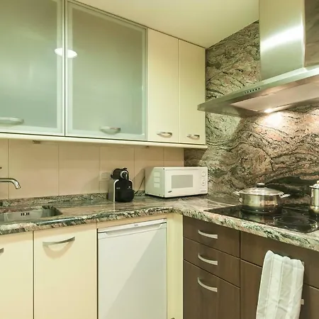 Lets Holidays In The Old Town Tossa 2 * Тосса-де-Мар