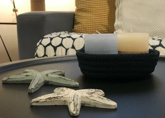 Lets Holidays Apartment In The Old Town Tossa 2 Тосса-де-Мар