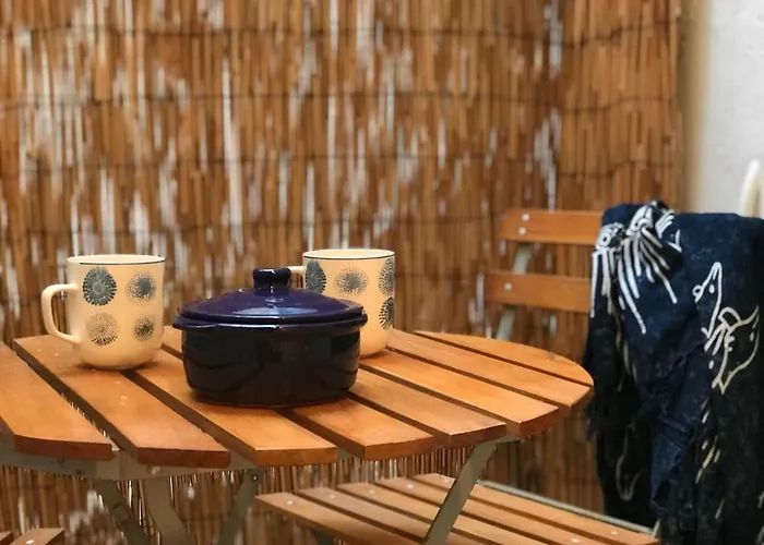 Lets Holidays Apartment In The Old Town Tossa 2 Апартаменты Тосса-де-Мар